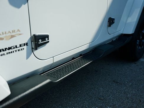 Used 2013 Jeep Wrangler Unlimited Sahara w/ Dual Top Group image 17