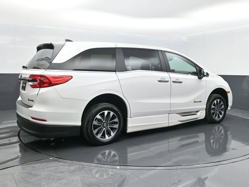Used 2024 Honda Odyssey EX-L image 22