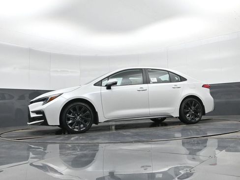 New 2026 Toyota Corolla SE image 42