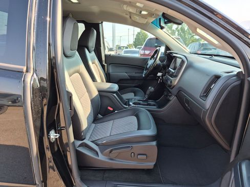 Used 2015 Chevrolet Colorado Z71 AWD/4WD image 29