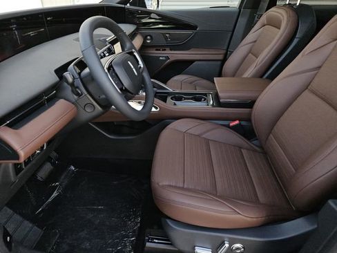 New 2026 Lincoln Nautilus Reserve image 14