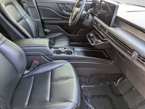 Used 2024 Lincoln Corsair FWD image 21