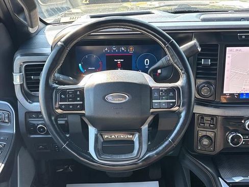 Used 2024 Ford F250 Platinum AWD/4WD image 23