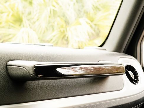 Used 2019 Mercedes-Benz G 550 image 21