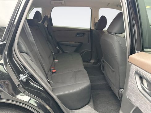 Used 2023 Nissan Rogue S AWD/4WD image 17