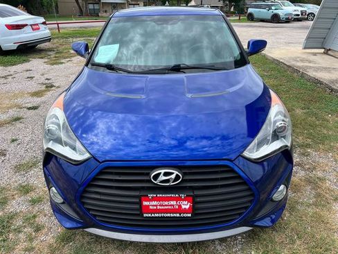 Used 2013 Hyundai Veloster Turbo w/ Ultimate Pkg FWD image 2