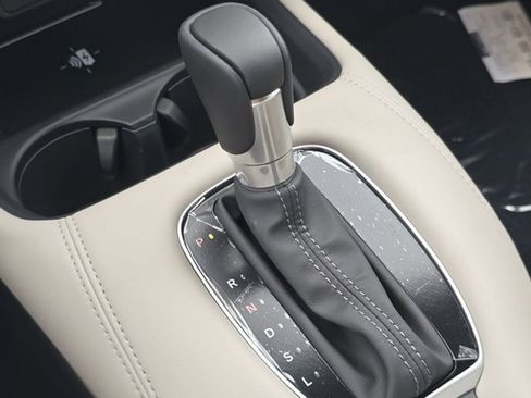 New 2026 Honda HR-V EX-L image 23