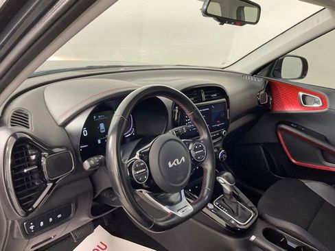 Used 2023 Kia Soul GT-Line FWD image 13