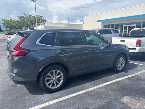 Used 2025 Honda CR-V EX-L image 3