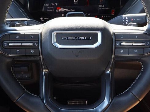 Used 2026 GMC Yukon Denali Ultimate AWD/4WD image 18