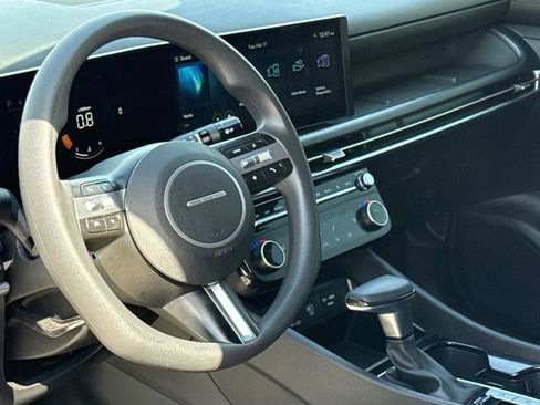 Used 2025 Hyundai Santa Cruz SEL image 16