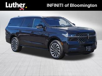 Used 2025 Lincoln Navigator L Black Label video 1