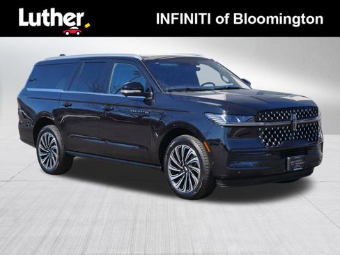 Used 2025 Lincoln Navigator L Black Label image 1