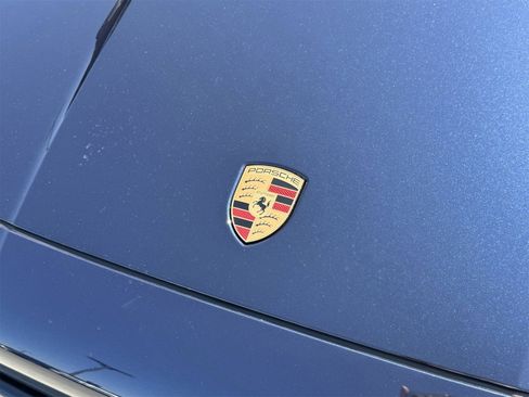 New 2025 Porsche Cayenne Coupe image 12