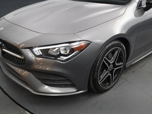 Used 2022 Mercedes-Benz CLA 250 4MATIC image 9