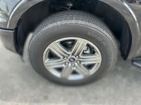 Used 2019 Ford F150 XLT w/ Equipment Group 302A Luxury image 40