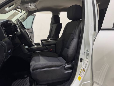 Used 2024 Toyota Tundra SR AWD/4WD image 11