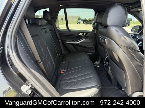 Used 2023 BMW X5 xDrive40i w/ M Sport Package AWD/4WD image 34