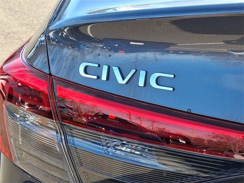 Certified 2023 Honda Civic LX image 29