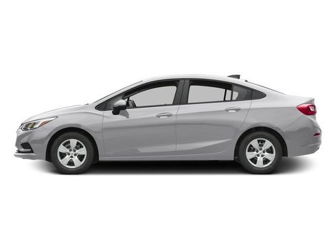 Used 2017 Chevrolet Cruze LS FWD image 3