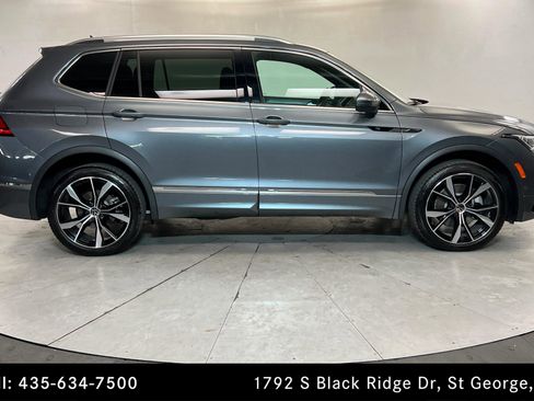 Used 2024 Volkswagen Tiguan SEL R-Line image 6