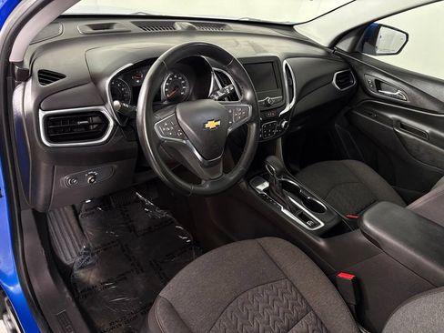 Used 2024 Chevrolet Equinox LT FWD image 16