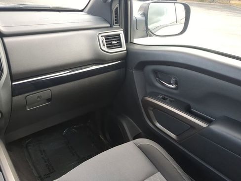 Used 2024 Nissan Titan SV w/ SV Bronze Edition Package image 16