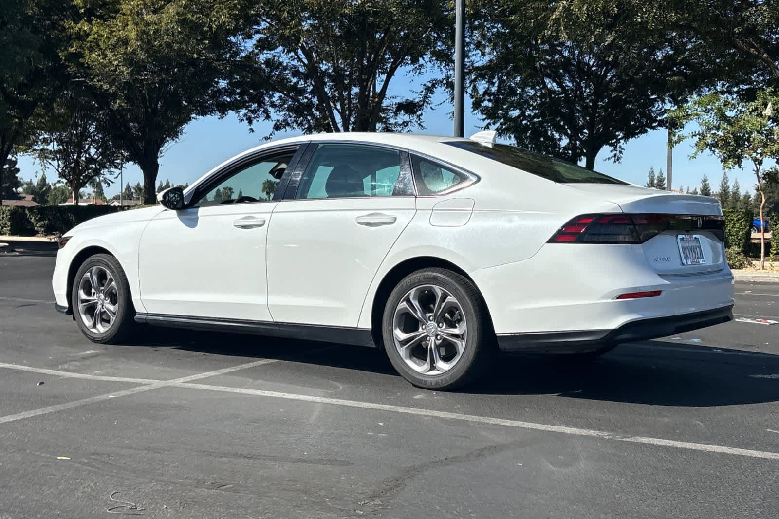 Used 2024 Honda Accord EX image 7