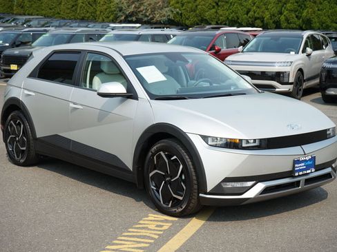 Certified 2023 Hyundai Ioniq 5 SEL AWD/4WD image 3