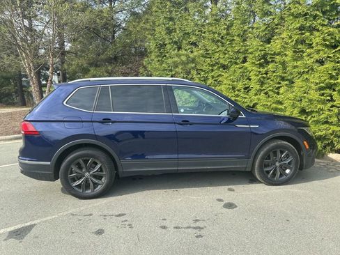 Used 2024 Volkswagen Tiguan SE FWD image 27