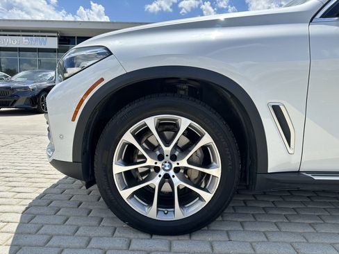 Used 2023 BMW X5 xDrive40i w/ Premium Package AWD/4WD image 6