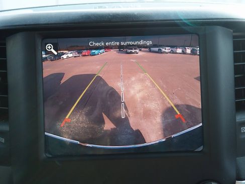 Used 2019 RAM 2500 Big Horn image 13