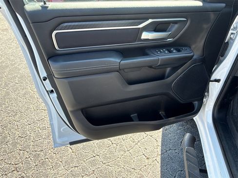 Used 2025 RAM 1500 Big Horn image 10