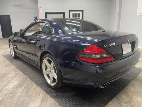 Used 2009 Mercedes-Benz SL 550 w/ Premium I Pkg image 8