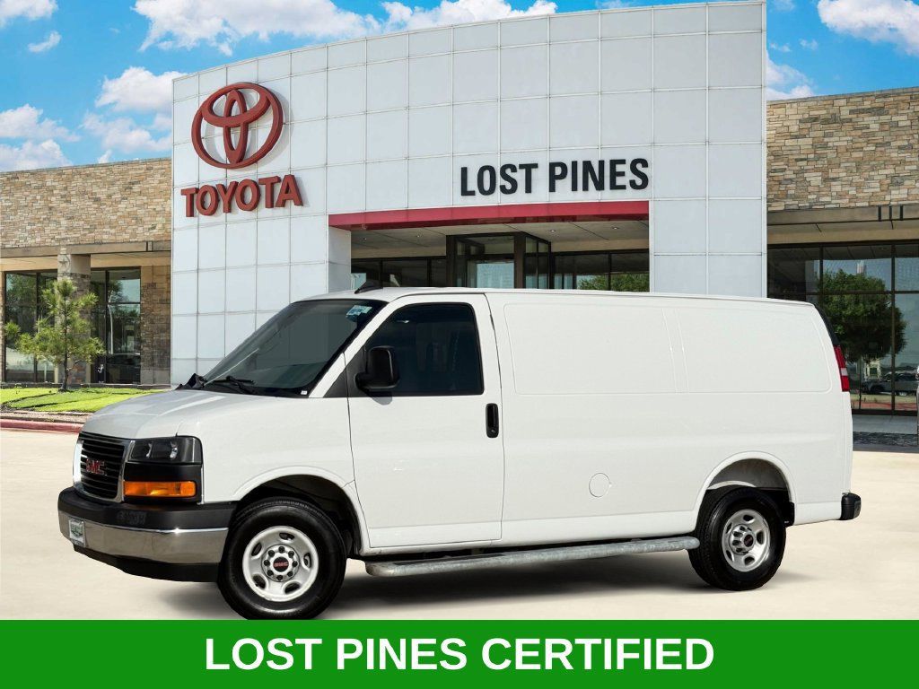 Used 2025 GMC Savana 2500 w/ Driver Convenience Package RWD image 1