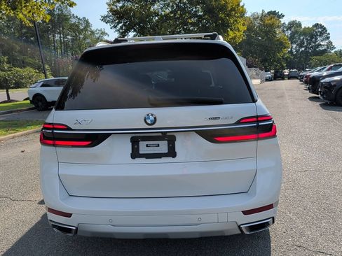 Used 2023 BMW X7 xDrive40i w/ Executive Package AWD/4WD image 6
