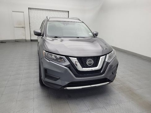Used 2020 Nissan Rogue S w/ Special Edition Package FWD image 14