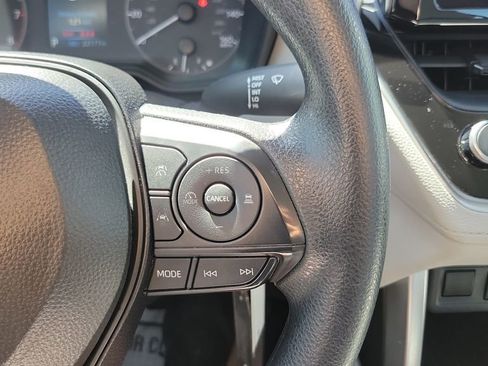 Certified 2024 Toyota Corolla Cross L image 26