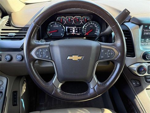 Used 2018 Chevrolet Tahoe LT image 14