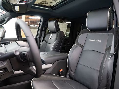 New 2026 RAM 3500 Laramie AWD/4WD image 26
