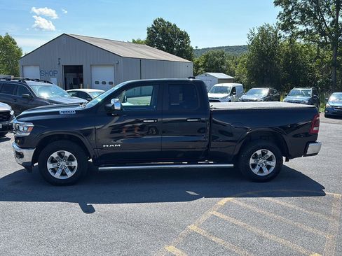 Used 2019 RAM 1500 Laramie AWD/4WD image 6