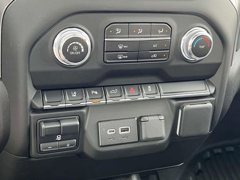 Used 2025 GMC Sierra 2500 Pro w/ 1SA Pro Safety Plus Package image 20