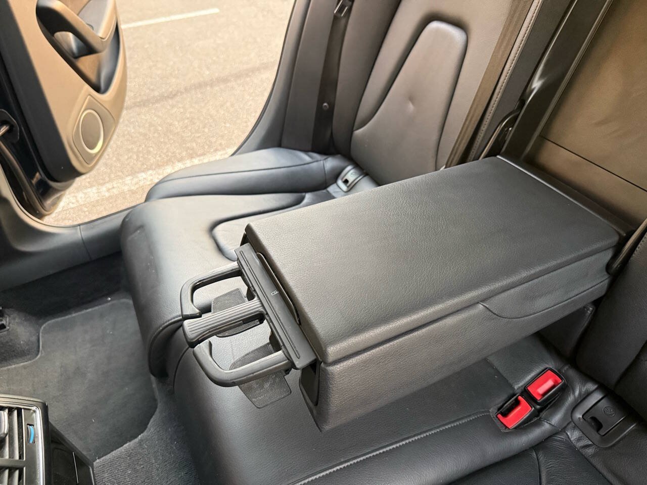 Used 2011 Audi A4 2.0T Premium Plus AWD/4WD image 24