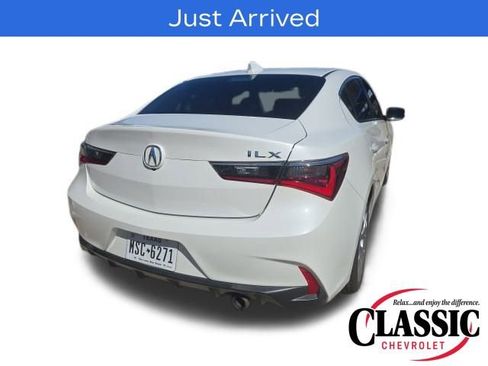Used 2019 Acura ILX image 6