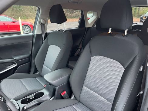 Used 2025 Kia Soul LX w/ LX Technology Package image 34