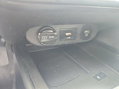 Certified 2024 Hyundai Elantra SEL w/ Convenience Package FWD image 21
