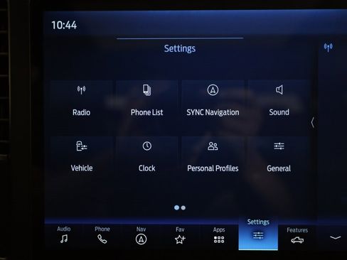 Used 2021 Ford F150 Lariat w/ Equipment Group 502A High image 29