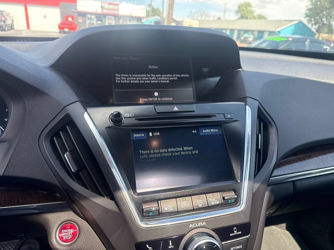 Used 2018 Acura MDX SH-AWD image 19