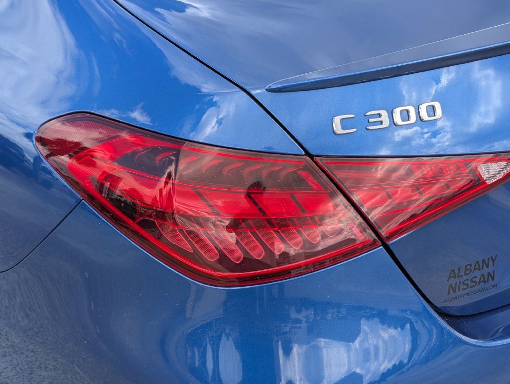 Used 2022 Mercedes-Benz C 300 Sedan image 9