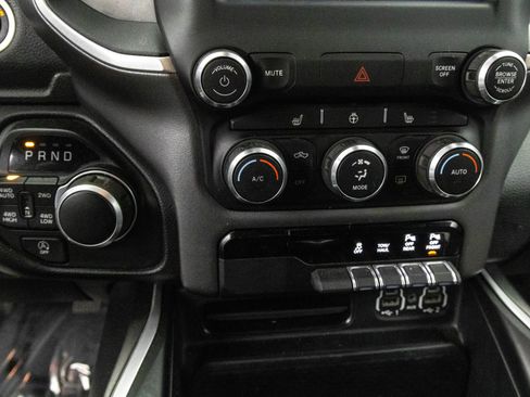 Used 2022 RAM 1500 Big Horn w/ Night Edition image 30